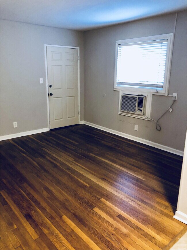 Foto del edificio - 773 Greenwood Ave NE