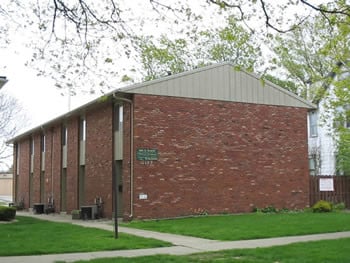 Building Photo - 404 S Prairie St