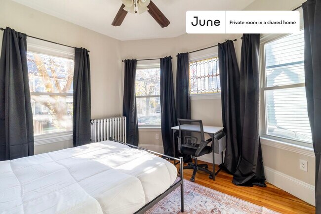 Foto del edificio - Room in Shared 5 bed/2 bath home in Brookline