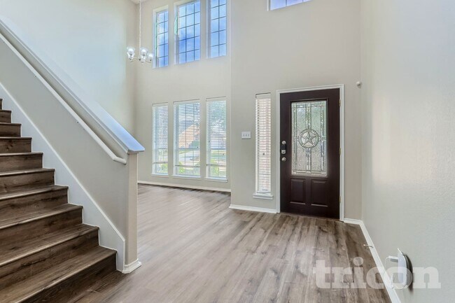 Foto del edificio - 3621 Spring Run Ln