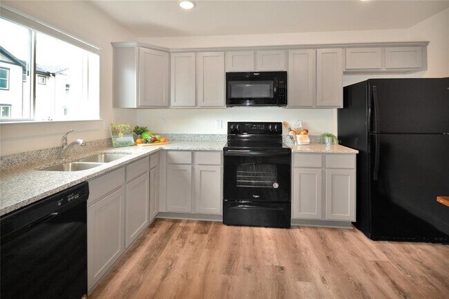 Building Photo - 21155 Gosling Rd