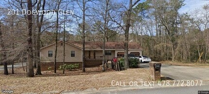 Building Photo - 201 Dogwood Glen