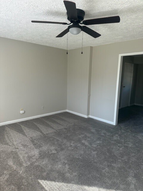 Foto del edificio - 415 Barwood Dr