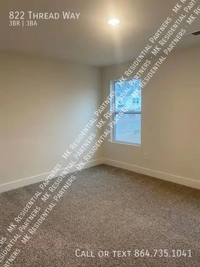 Building Photo - 822 Thread Wy