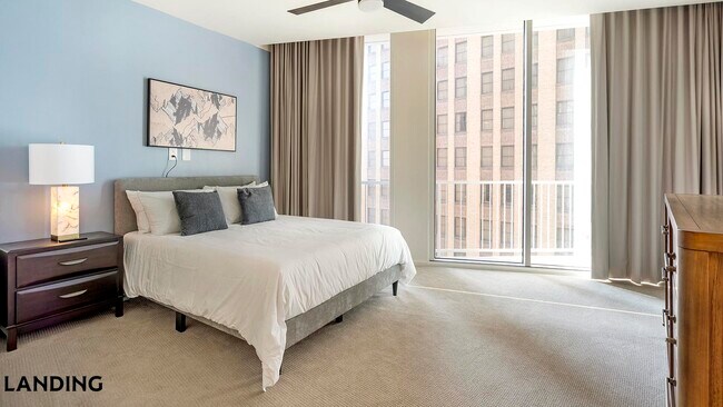 Foto del edificio - 143 E Commerce St