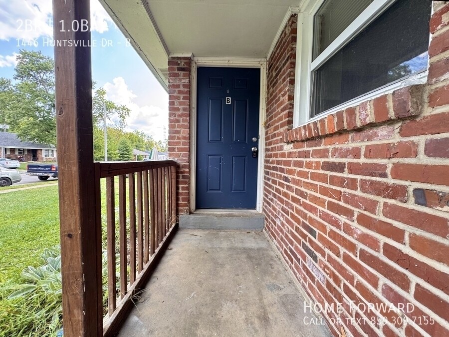 Primary Photo - 1446 Huntsville Dr