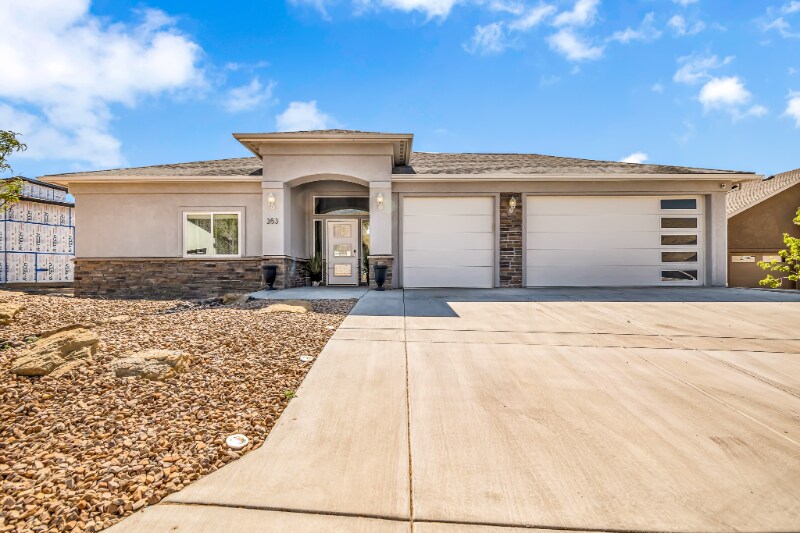 353 Aiguille Dr, Grand Junction, CO 81507 House Rental in Grand