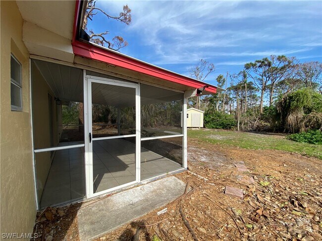 Building Photo - 5680 Stringfellow Rd