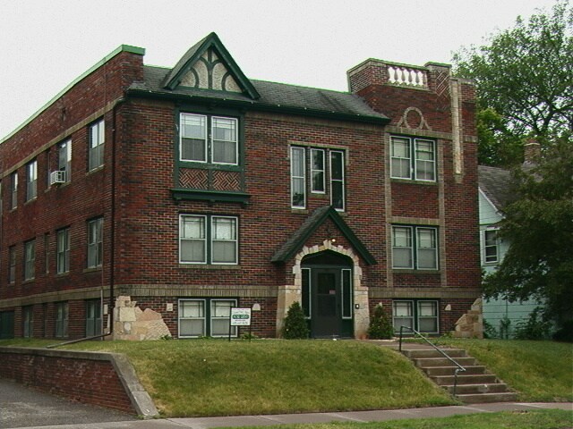 Primary Photo - 1434 Grand Ave