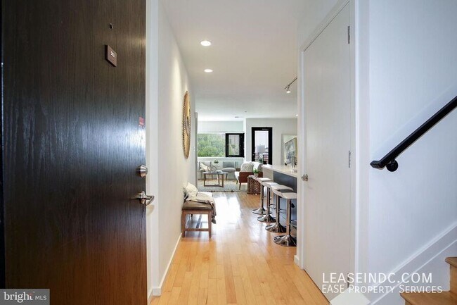 Foto del edificio - 1939 12th St NW