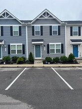 Building Photo - 1607 Mountain Ash Ln