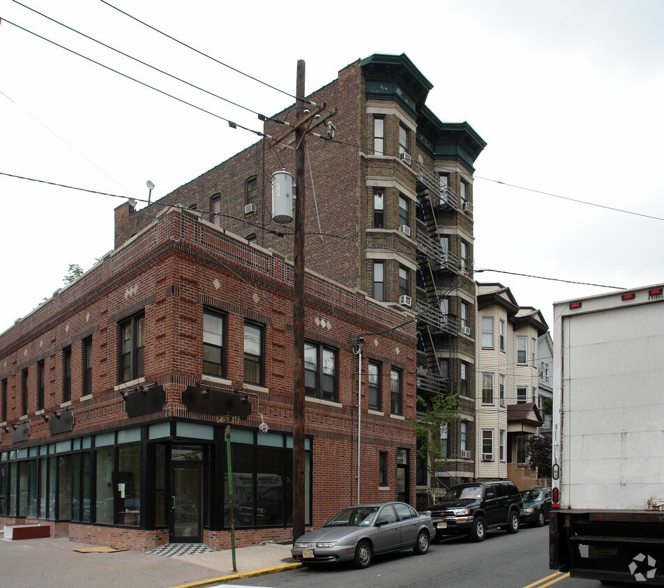 Foto del edificio - 46 49th St
