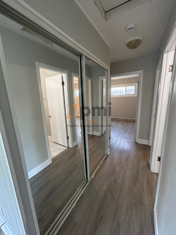 Foto del edificio - 7828 Chestnut Ave