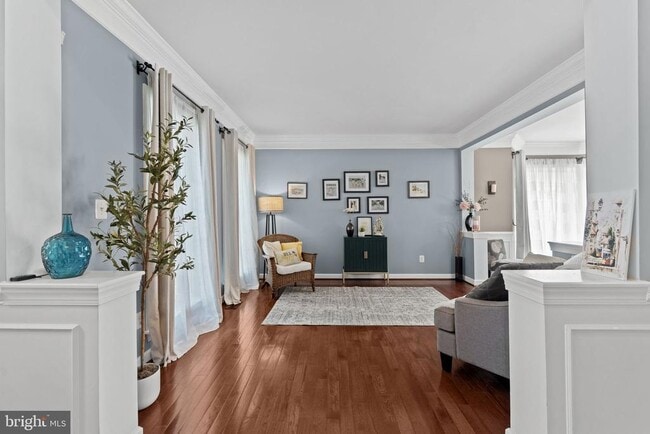 Building Photo - 43550 Riverpoint Dr