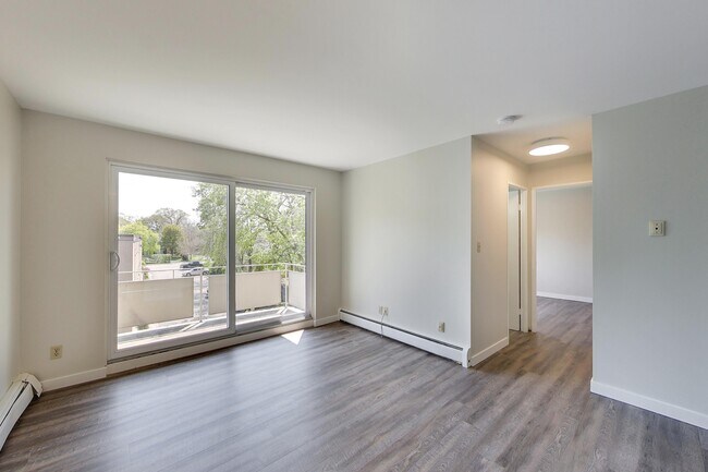 Photo du bâtiment - Recently Renovated 1 Bedroom 1 Bathroom Apartment!