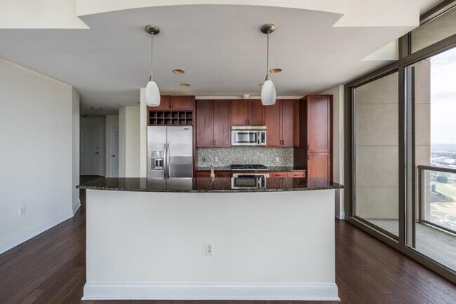 Foto del edificio - 270 17th St NW