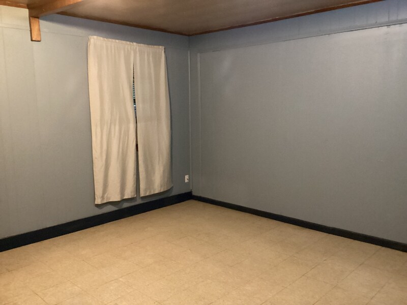 Foto principal - 632 Warner Ave