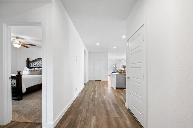 Foto del edificio - 1115 Sommerville Dr