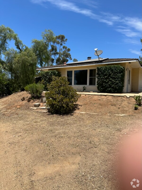 Apartments For Rent in Mount Laguna, CA with Hardwood Floors 1