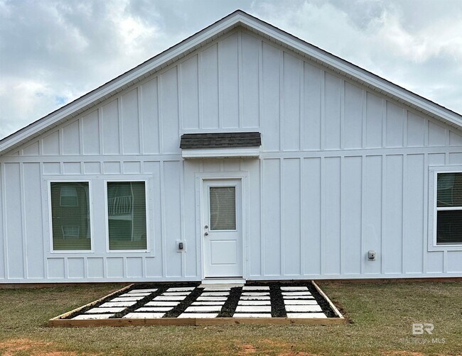 Building Photo - 19349 Gray Horse Dr