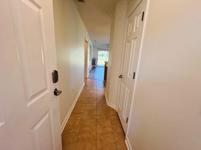 Foto del edificio - 607 Waterway Village Blvd