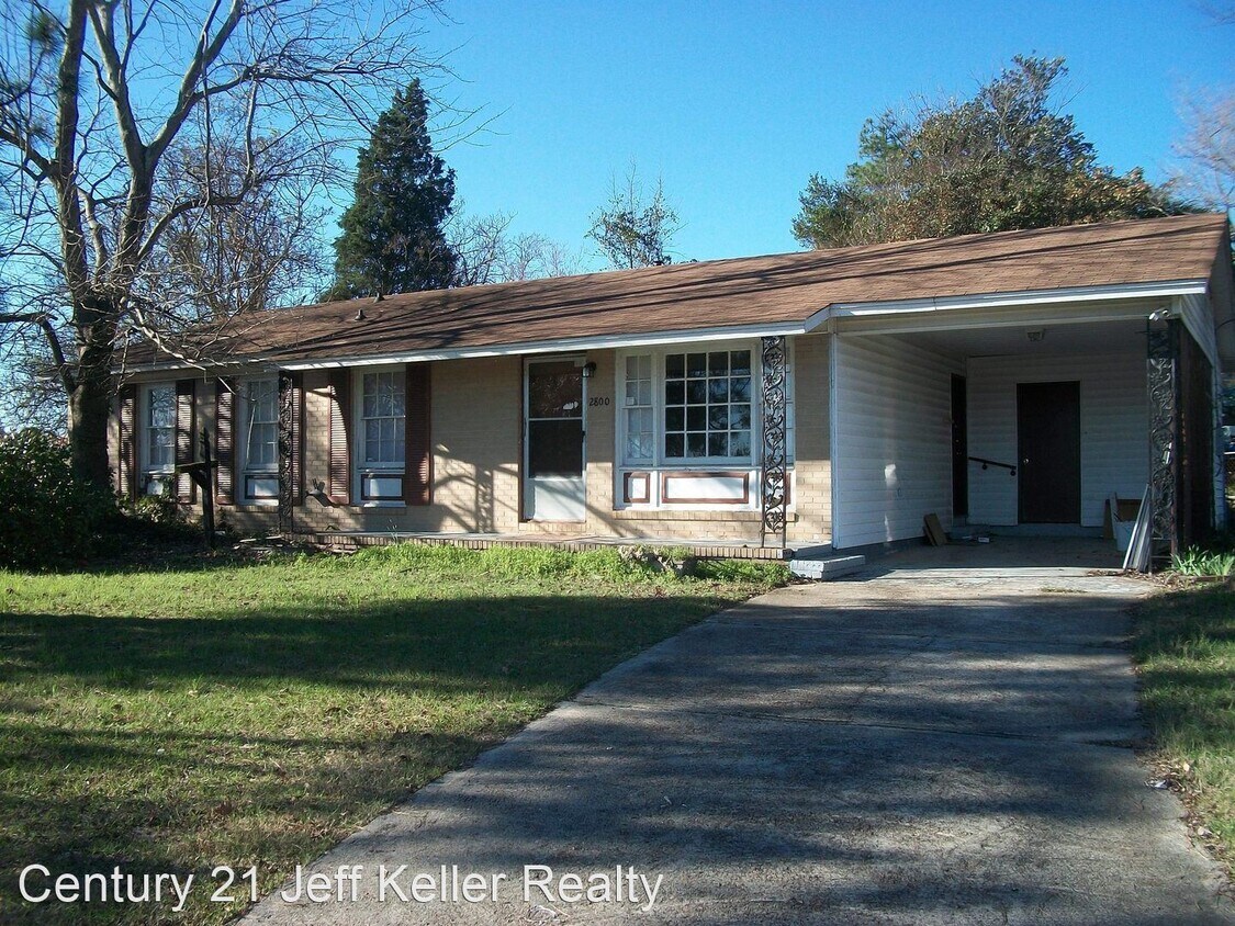 Primary Photo - 3 br, 1.5 bath House - 2800 Vernon Dr