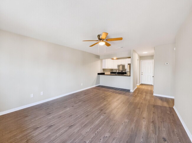 Foto del edificio - 512 Landview Dr