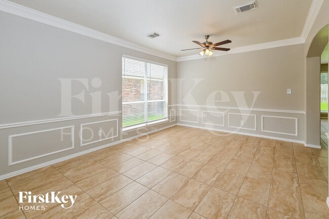 Foto del edificio - 14103 White Oak Gardens Dr