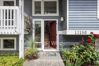 Building Photo - 12130 SE 47th Pl