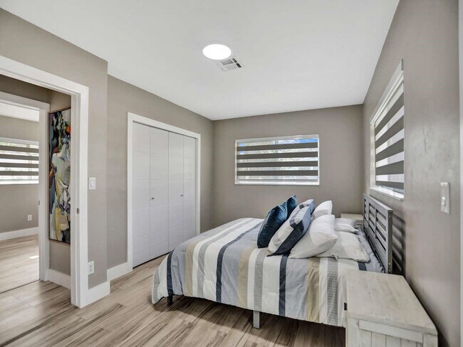 Foto del edificio - 491 SE 23rd Ave