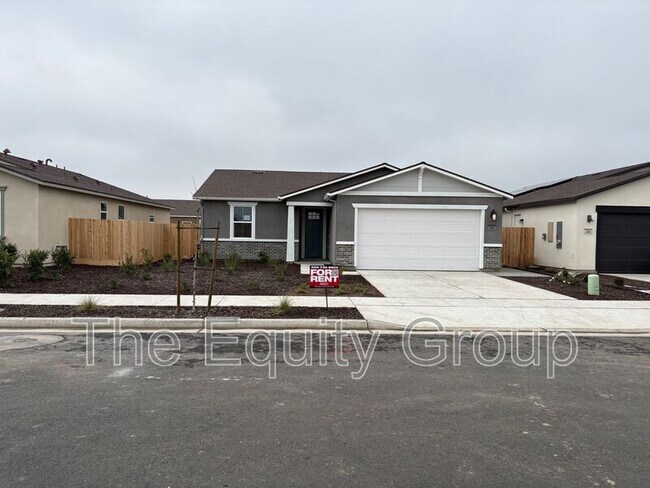 Foto del edificio - 2405 N Fontana St