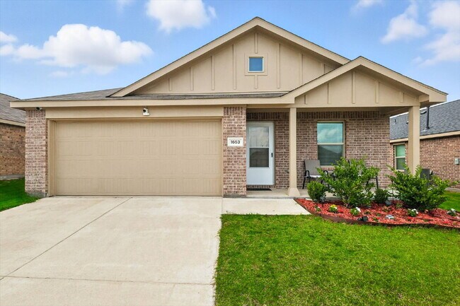 Foto del edificio - 1-story, 3 Bedrooms, 2 Bathrooms. Master's...