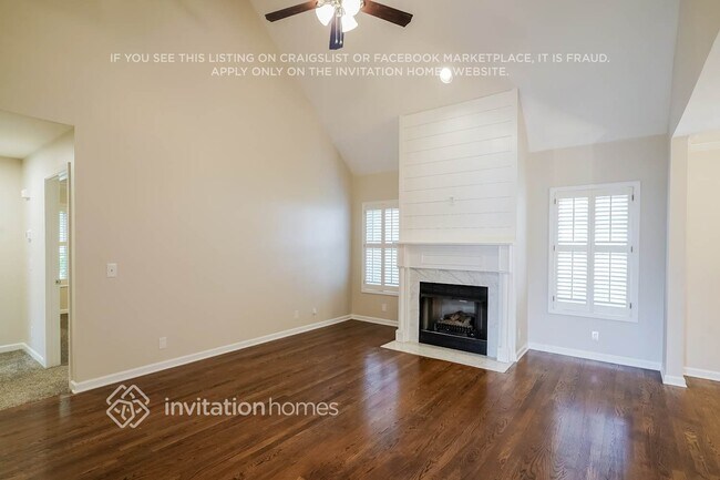 Foto del edificio - 124 Fieldstone Ln