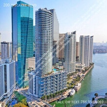 Building Photo - 200 S Biscayne Blvd