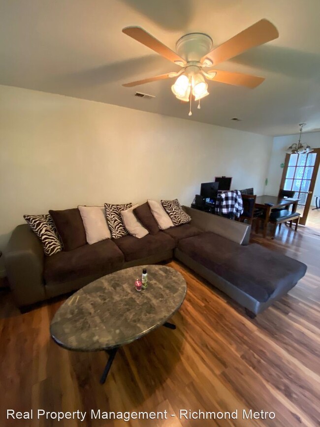 Foto del edificio - 3 br, 1 bath House - 14407 Bermuda Avenue