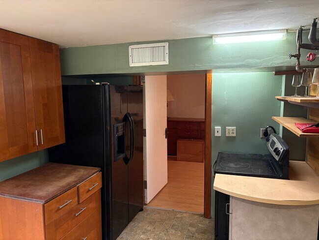 Foto del edificio - 2321 E 62nd St