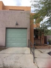 Building Photo - 3149 N Olsen Ave