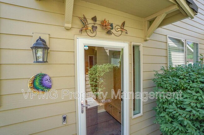 Foto del edificio - 7002 NE 56th St