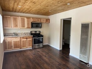 Building Photo - 25840 CA-243