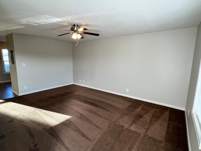 Building Photo - 533 Patriot Park Ct