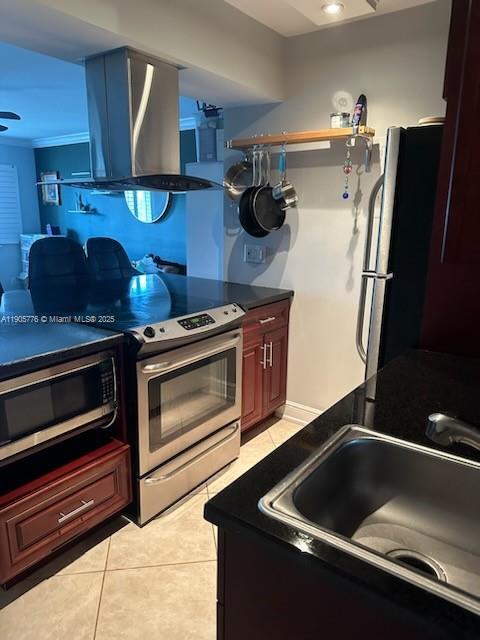 Foto del edificio - 801 NE 18th Ct