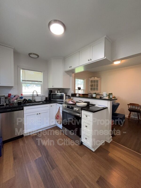 Foto del edificio - 2632 Toledo Ave S