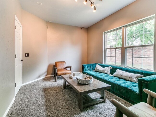 Building Photo - 12401 SW 7th St