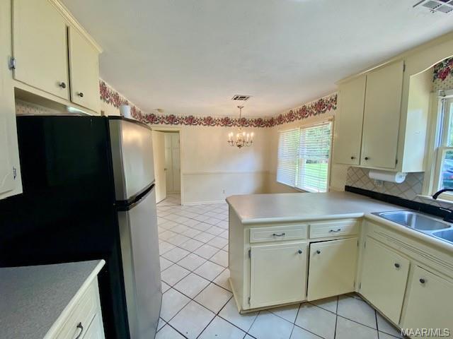 Building Photo - 3451 Manchester Dr