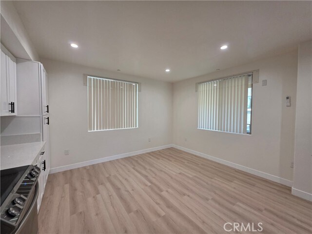 Foto del edificio - 14618 Sylvan St
