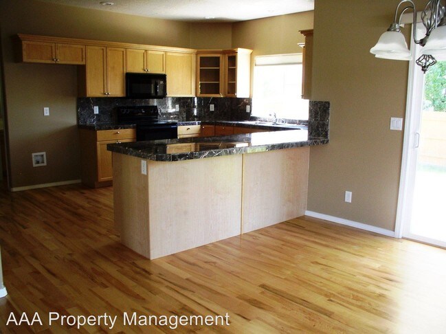 Foto del edificio - 3043 N Blue Springs Ave