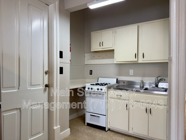 Building Photo - 2011 N 3rd St