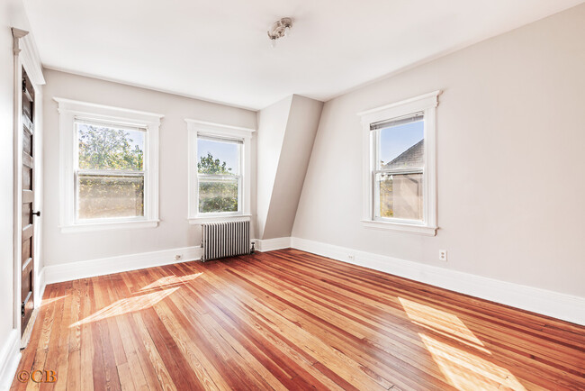 Bedroom 1 - 6 Cloverhill Pl