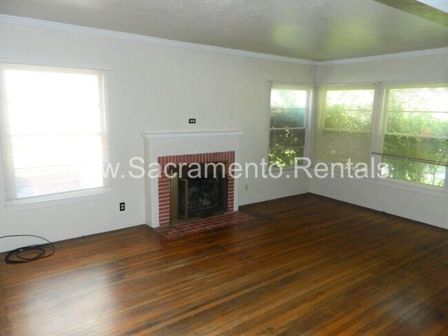 Building Photo - 4 br, 2 bath House - 672 3rd Avenue