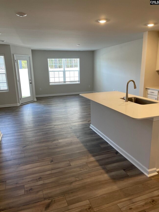 Foto del edificio - 229 Pne Pt Rd